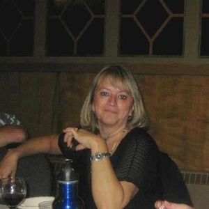 Meet your Posher, Suzanne